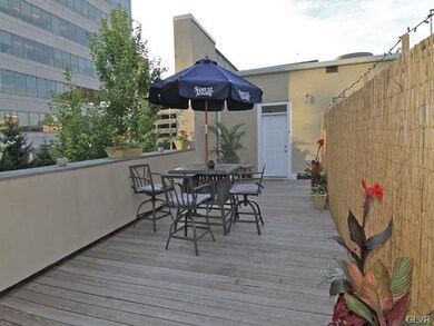 813 Hamilton St unit D, Allentown, PA 18101 - photo 2