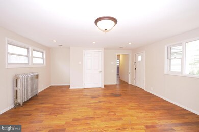 8601 Park Ave, Bowie, MD 20720 - photo 5