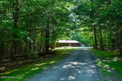 33 Quail Way, East Nassau, NY 12062 - photo 2