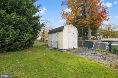 21 N Hawthorne Rd, Middle River, MD 21220 - photo 7