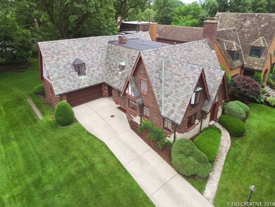 314 S Kenilworth Ave, Elmhurst, IL 60126 - photo 3