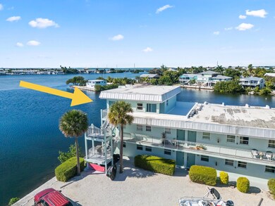 201 Coppitt Rd unit 301, Key West, FL 33040 - photo 2