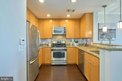 The Eclipse unit 652, Arlington, VA 22202 - photo 7
