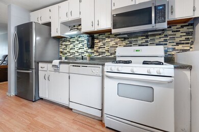 1 Nineteenth St unit 1, Lowell, MA 01850 - photo 6