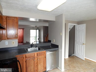 7777 Paddock Way, Windsor Mill, MD 21244 - photo 3