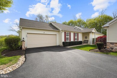 1906 Hunters Cir, Glen Mills, PA 19342 - photo 2