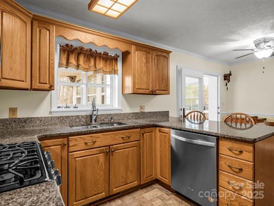 136 Old Tanglewood Trail, Hendersonville, NC 28739 - photo 7