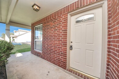 2438 Glenholly Park Dr, Sugar Land, TX 77498 - photo 6