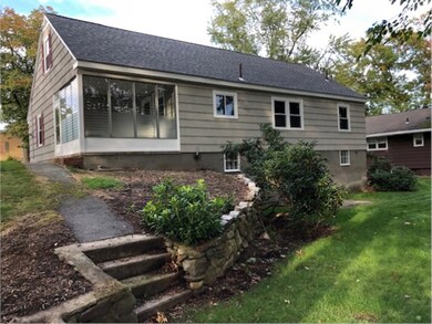 56 Colonial Rd, Lawrence, MA 01843 - photo 3