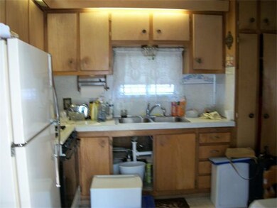 1515 Vfw Pkwy unit 69R, West Roxbury, MA 02132 - photo 2