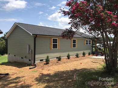 108 Gilliatt St, Shelby, NC 28150 - photo 3