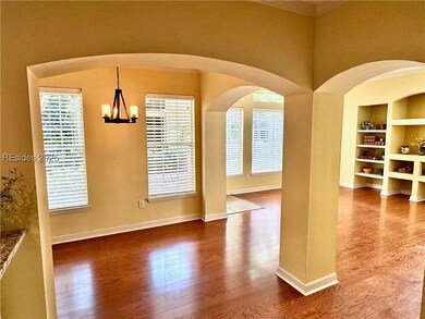 Dining and Livingroom