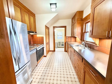 238 N Quentin St, Wichita, KS 67208 - photo 6