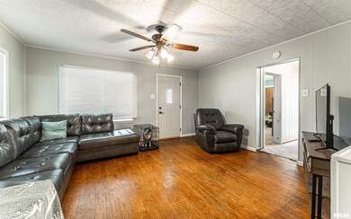 705 Decatur St, Lincoln, IL 62656 - photo 7