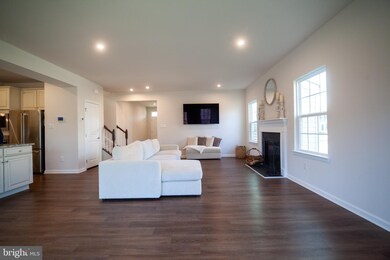 132 E Crossing Dr, Mount Royal, NJ 08061 - photo 7