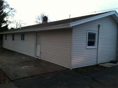 610 N Quincy St, Brockton, MA 02302 - photo 4