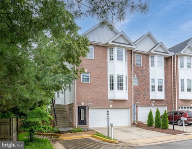 8934 Ataturk Way, Lorton, VA 22079 - photo 4