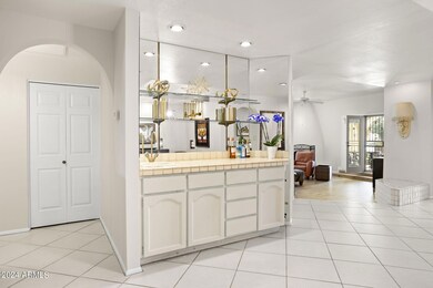 5200 S Lakeshore Dr unit 128, Tempe, AZ 85283 - photo 2