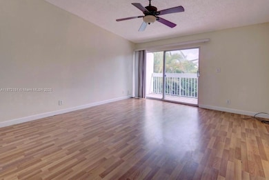 4952 N Hemingway Cir, Margate, FL 33063 - photo 3