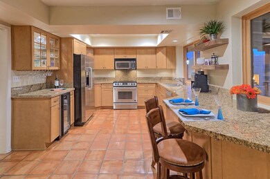 Kitchen with Eating Bar