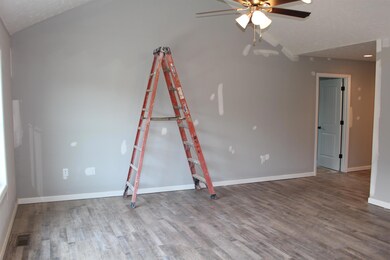 123 Bowling Alley Rd, Manchester, TN 37355 - photo 4