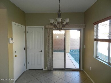 022-192274-DiningArea.JPG