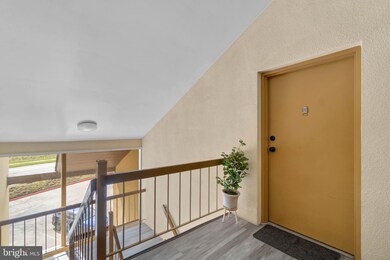 5858 Thunder Hill Rd unit C1, Columbia, MD 21045 - photo 5