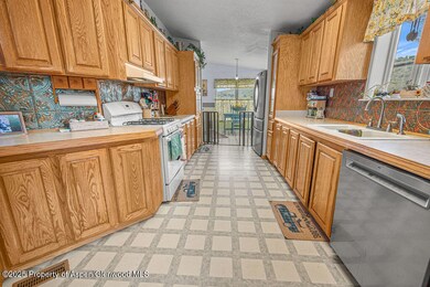 1097KowachDr.-39