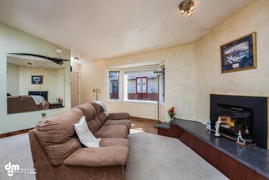Living Room 20160527-DW-2317-SMALL