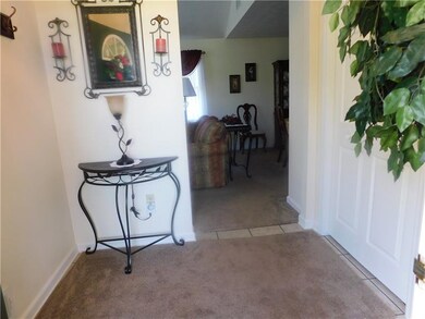 Enter this condo thru this stunning foyar