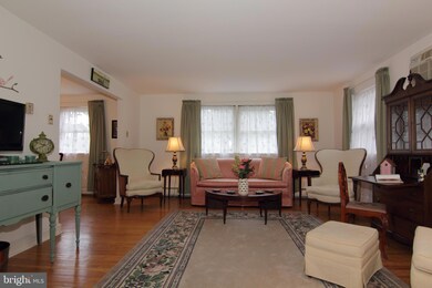 732 Loraine St, Ardmore, PA 19003 - photo 3