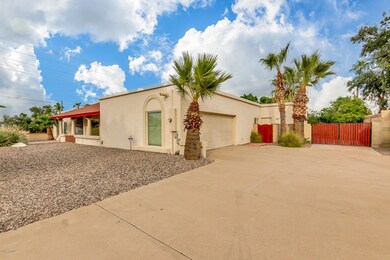 Extended Side Driveway & Garage