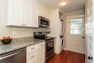 12 Benham St, Medford, MA 02155 - photo 6