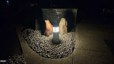 72 N Coast Hwy, Newport, OR 97365 - photo 7