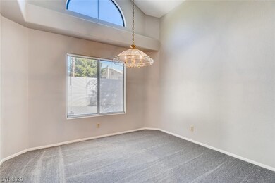 9620 Blowing Sand Cir, Las Vegas, NV 89117 - photo 5