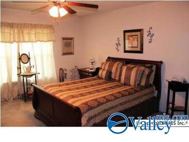 203 Shadow Ct SW, Huntsville, AL 35824 - photo 7