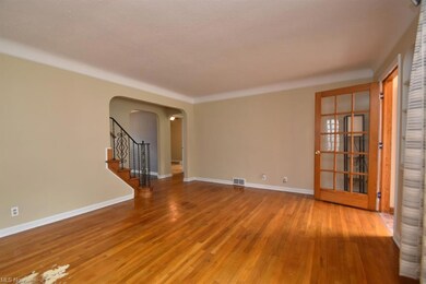 1930 Beverly Hills Dr, Euclid, OH 44117 - photo 7