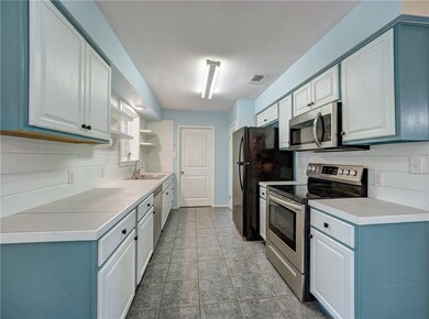 Fully Furnished Kitchen