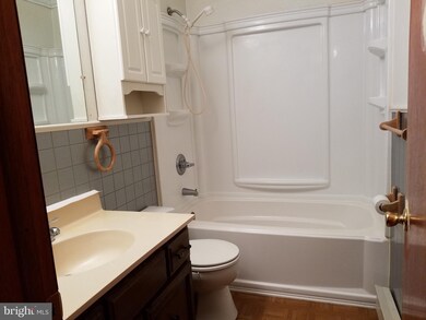 139 Rockwell St unit A, Berkeley Springs, WV 25411 - photo 7