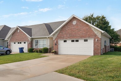 1368 N Sandy Creek Cir 6-3