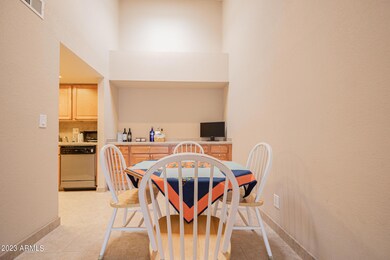 629 N Mesa Dr unit 14, Mesa, AZ 85201 - photo 7