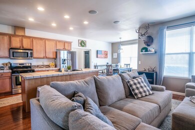 5982 Springcrest__008
