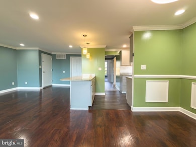 3327 Huntley Square Dr unit B, Temple Hills, MD 20748 - photo 6