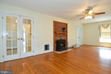 15766 Hillsboro Rd, Hillsboro, VA 20132 - photo 2