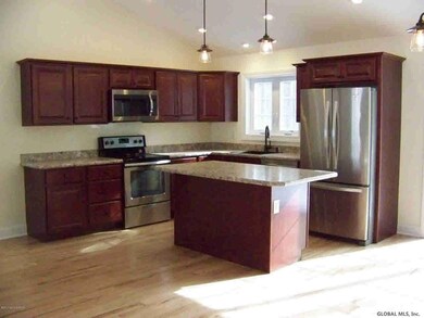 33 Spotswood Dr, Corinth, NY 12822 - photo 3