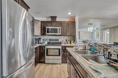 6706 S 239th Place unit E103, Kent, WA 98032 - photo 7