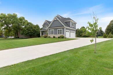 10614 Grey Fox Trail, Naperville, IL 60564 - photo 2