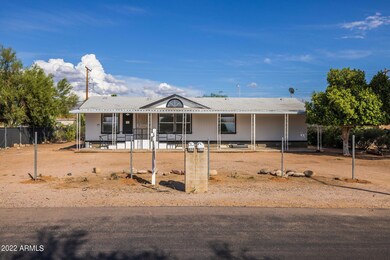 1-web-or-mls-743 S Pinal Dr, Apache Junc