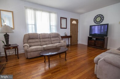 3412 Putty Hill Ave, Parkville, MD 21234 - photo 7