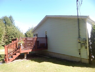 112 Juniper Ridge Rd, Brookfield, NH 03872 - photo 4